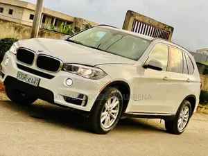 Photo - BMW X6 sDrive35i Coupe 4x2 (3.0L 6cyl 8A) 2017 Blanc