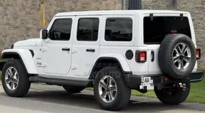 Jeep Wrangler Sahara 4 Door 4x4 2023 Blanc