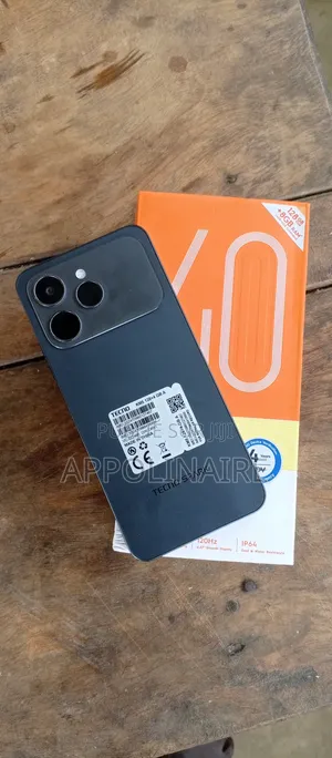 New Tecno Spark 40 128 GB Gris
