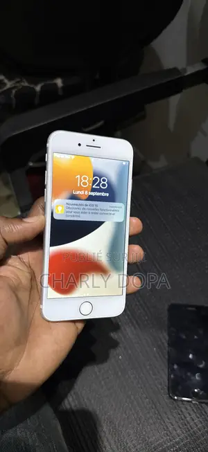 Apple iPhone 7 32 GB Argenté