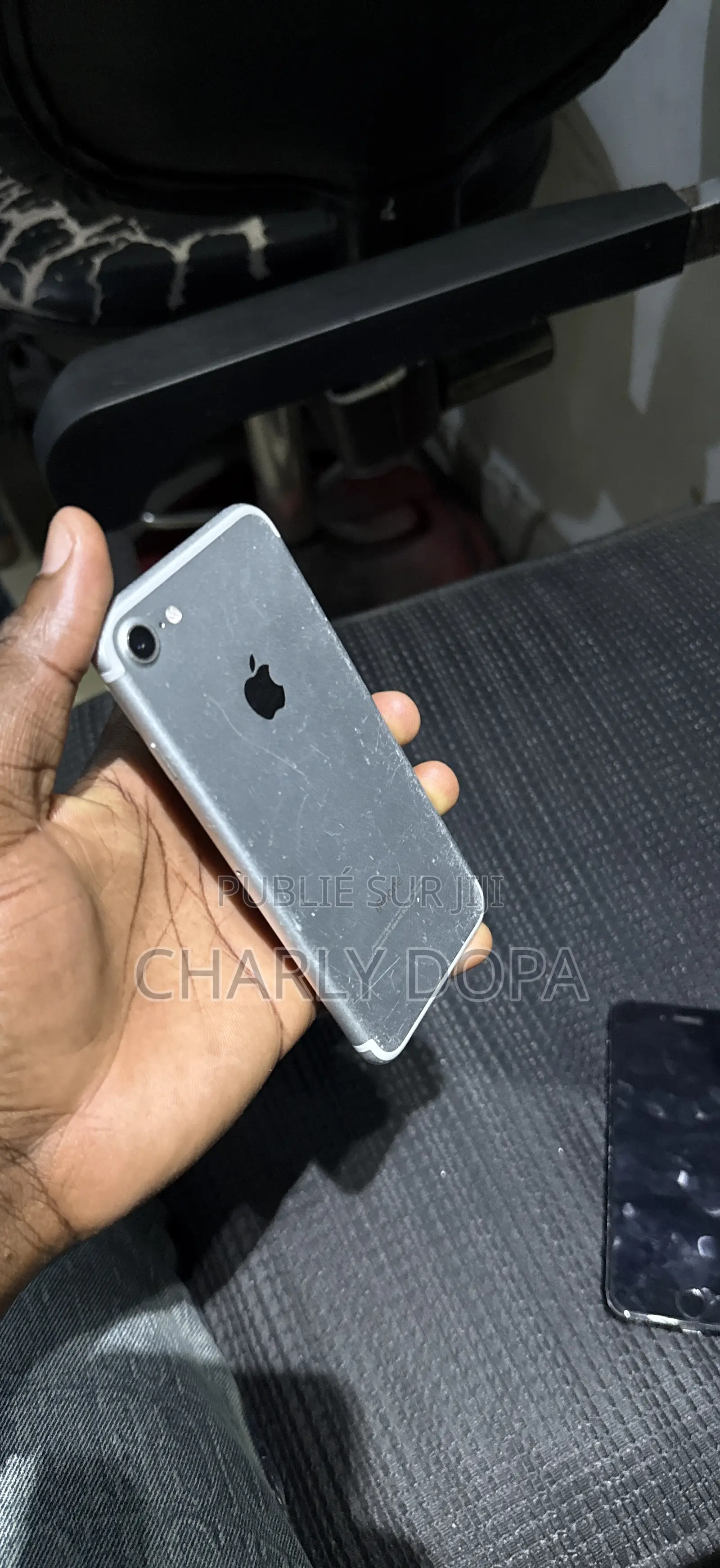 Apple iPhone 7 32 GB Argenté