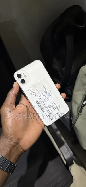 Apple iPhone 11 64 GB Blanc