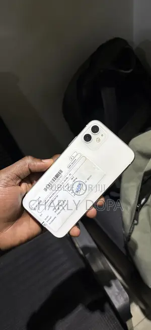 Apple iPhone 11 64 GB Blanc