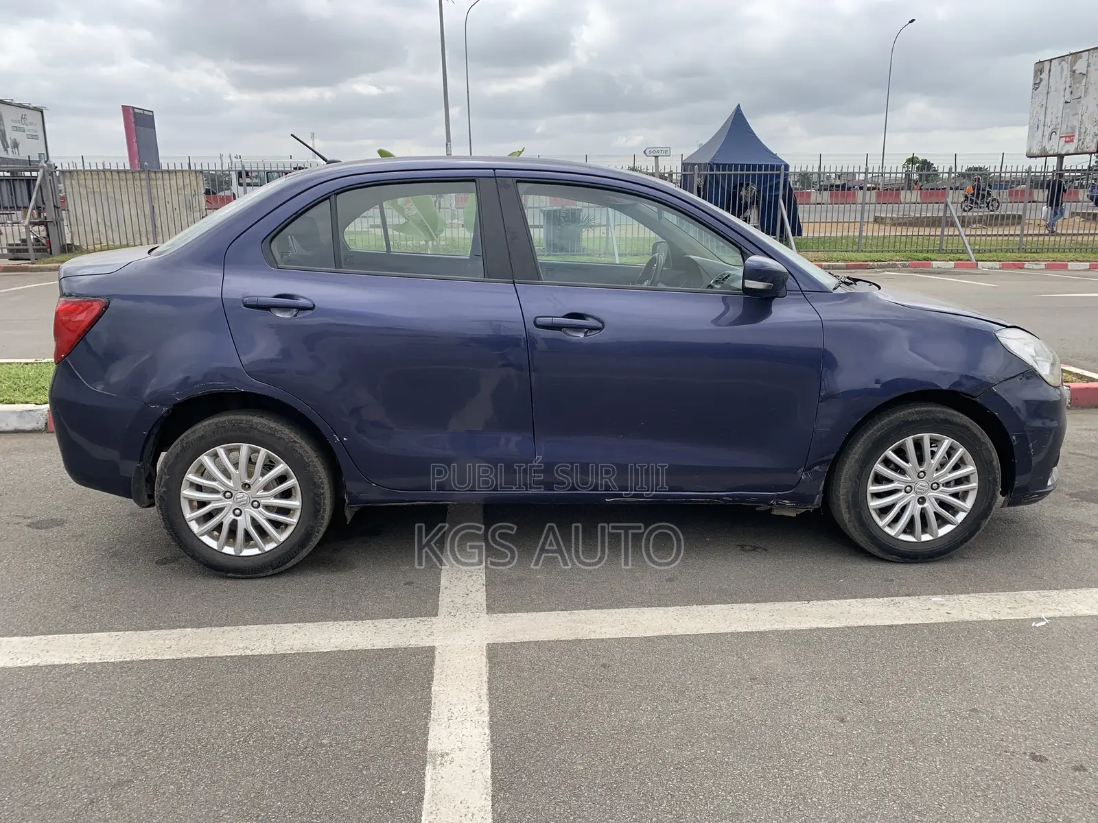 Suzuki Dzire 2023 Blue