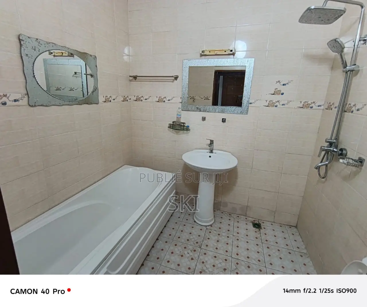 2chbre Appartement dans Cocody à Louer