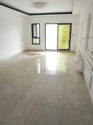 2chbre Appartement dans Cocody à Louer