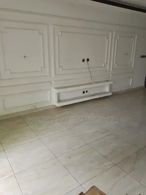 2chbre Appartement dans Cocody à Louer