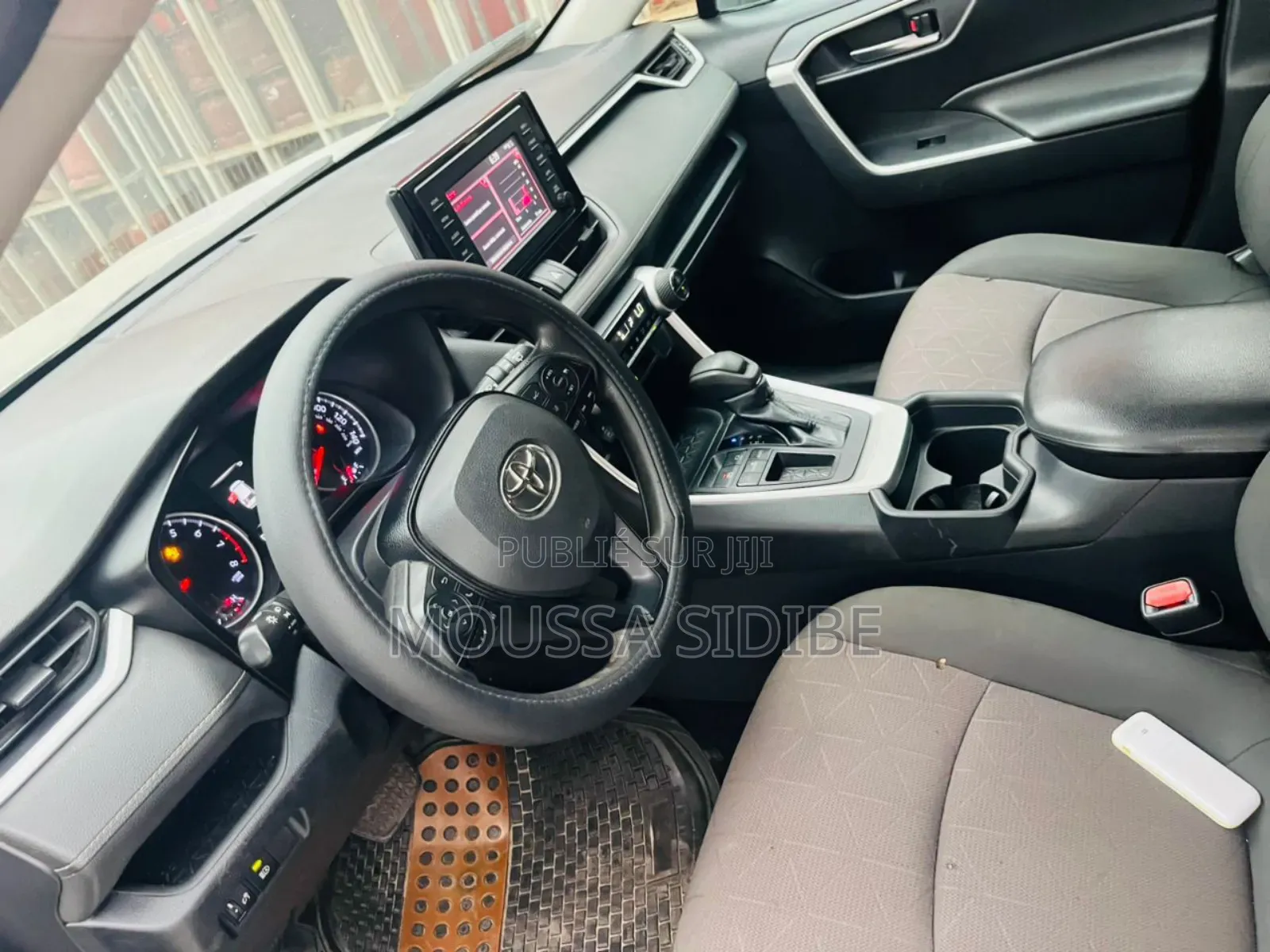 Toyota RAV4 Limited AWD 2019 Gris