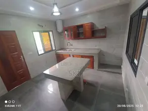 2chbre Appartement dans Cocody à Louer