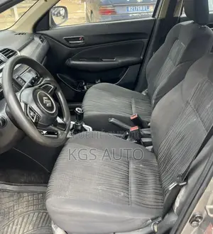 Suzuki Dzire 2023 Gris