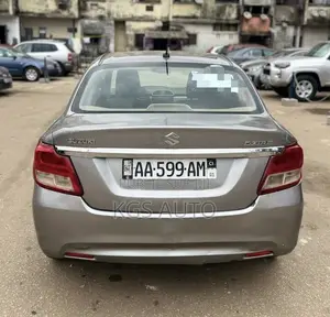 Suzuki Dzire 2023 Gris