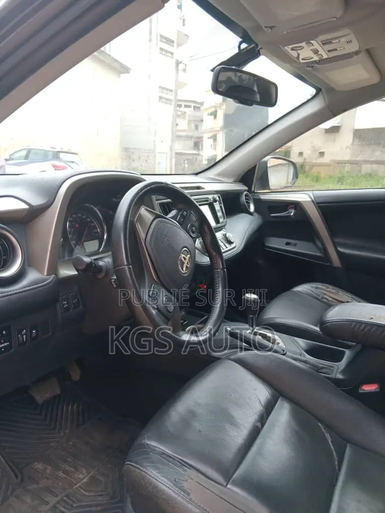 Toyota RAV4 Limited 4dr SUV AWD (2.5L 4cyl 6A) 2015 Gris