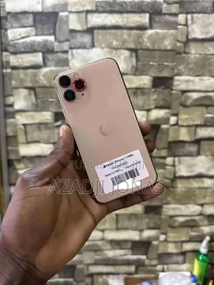 Photo - New Apple iPhone 13 256 GB Black