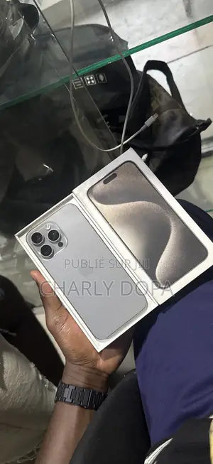 Apple iPhone 15 Pro Max 256 GB Argenté