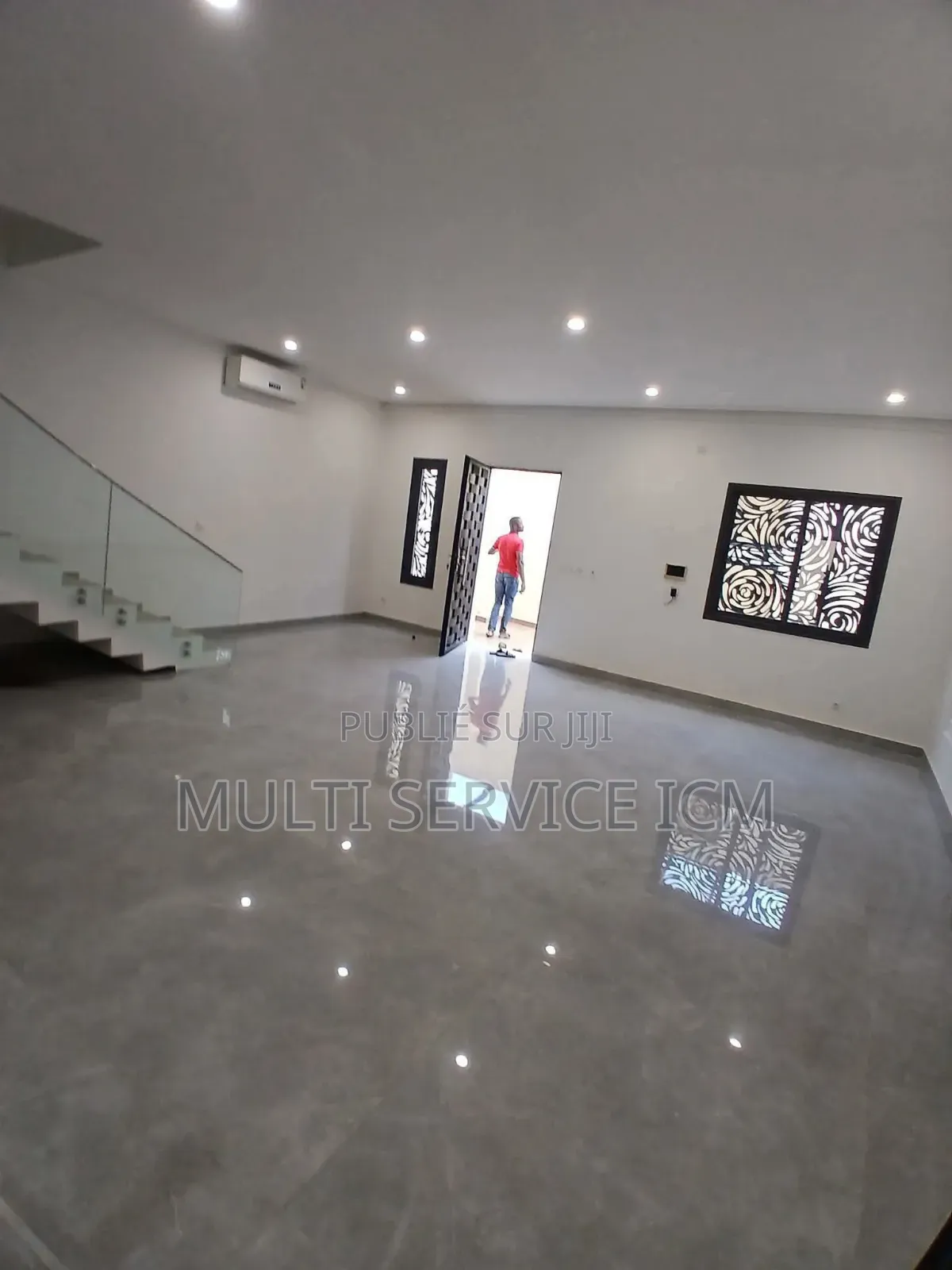 6chbre Duplex dans Ismaël Coulibaly, Cocody à Vendre