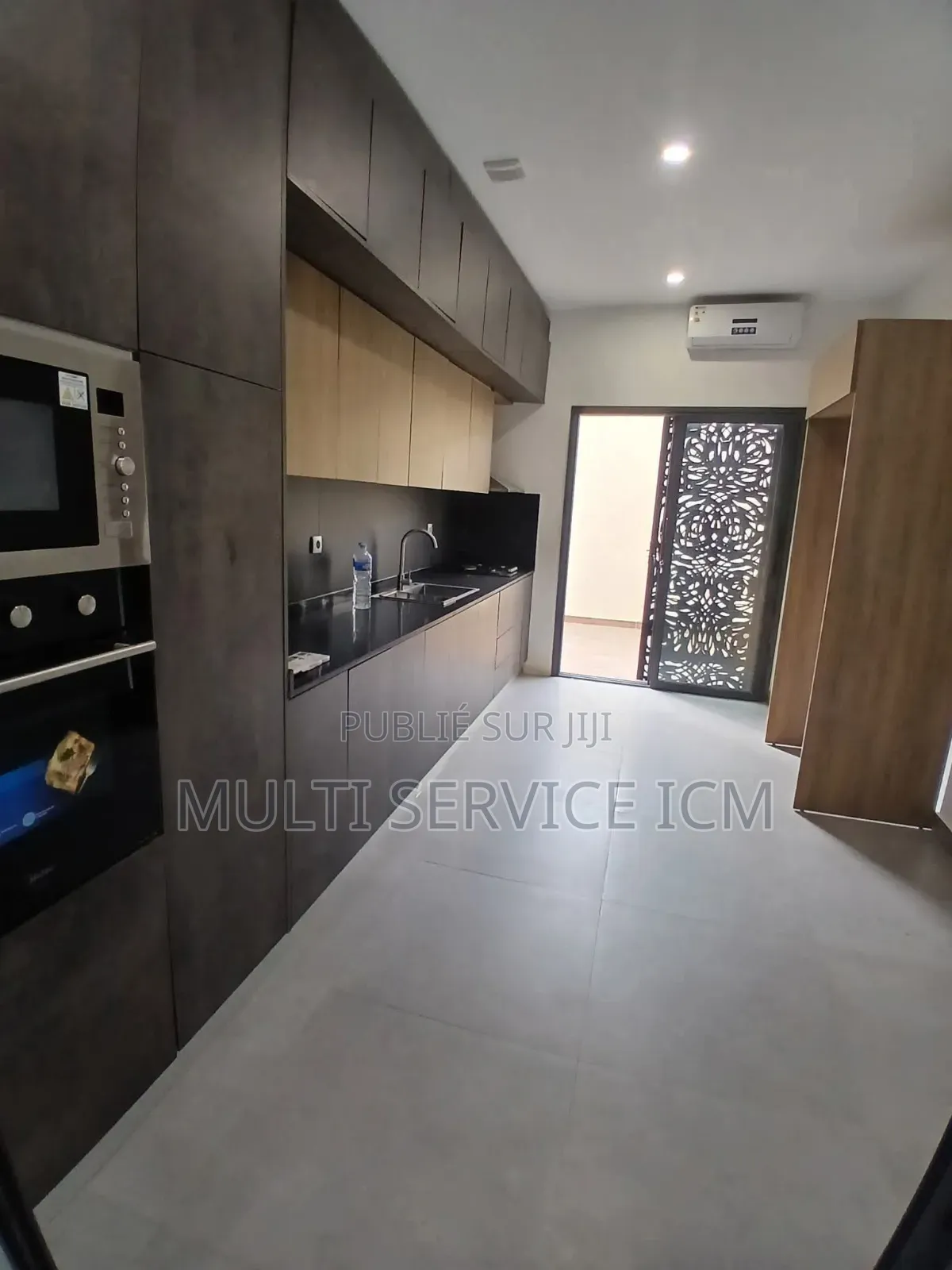 6chbre Duplex dans Ismaël Coulibaly, Cocody à Vendre