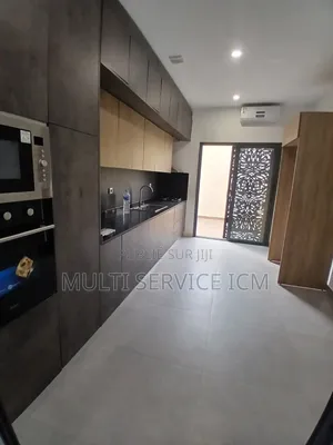 6chbre Duplex dans Ismaël Coulibaly, Cocody à Vendre