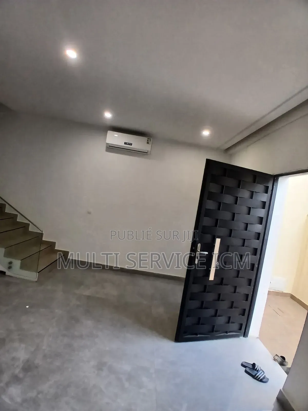 6chbre Duplex dans Ismaël Coulibaly, Cocody à Vendre