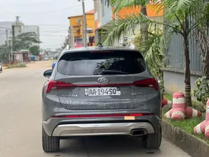 Hyundai Santa Fe 2022