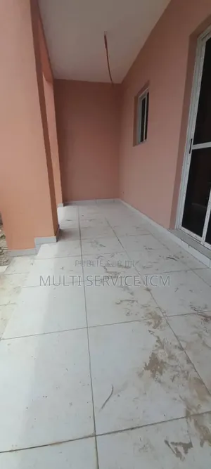 4chbre Duplex dans Ismaël Coulibaly, Bingerville à Vendre