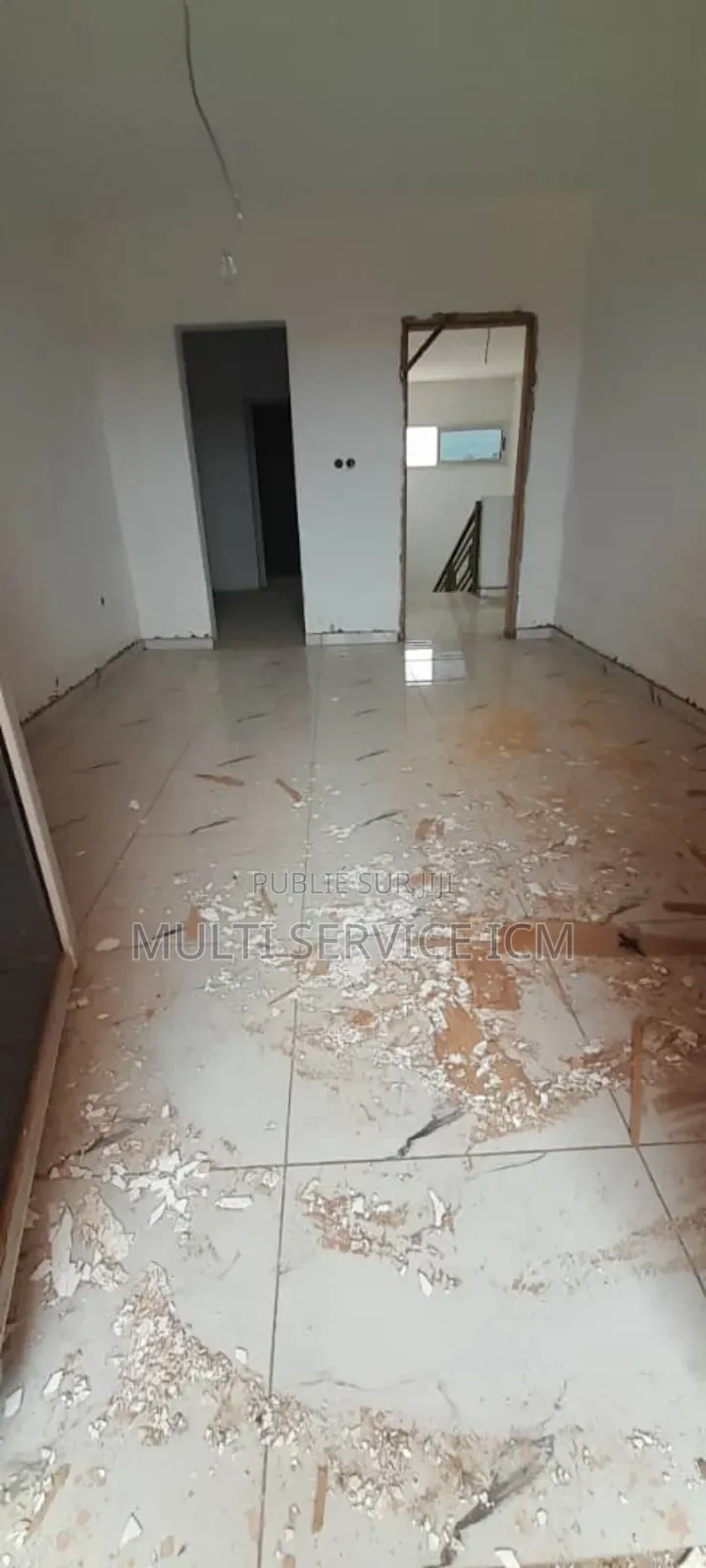 4chbre Duplex dans Ismaël Coulibaly, Bingerville à Vendre