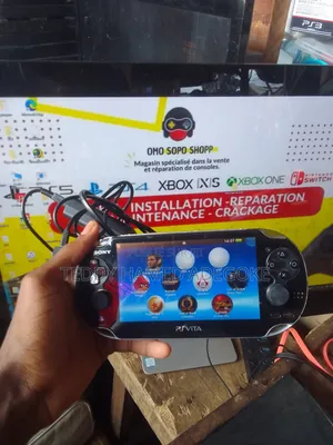 Ps Vita Craqué Avec 21 Jeux Installer.