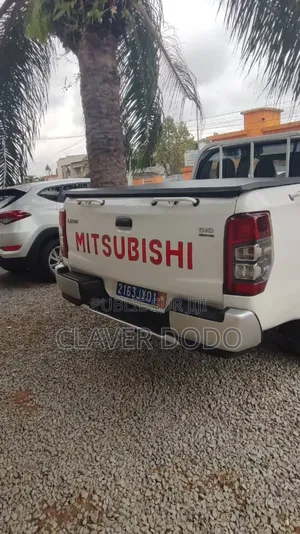 Mitsubishi L200 2020 Blanc