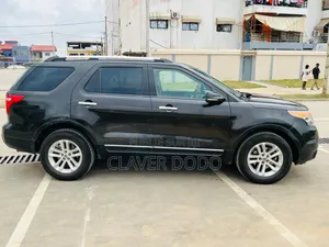 Ford Explorer 2011 Black