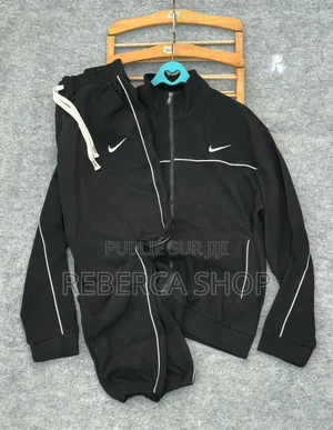 Photo - Complets Nike