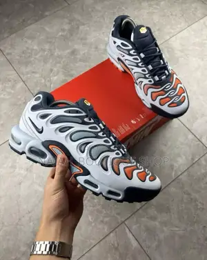 Nike Air Max Plus Drift