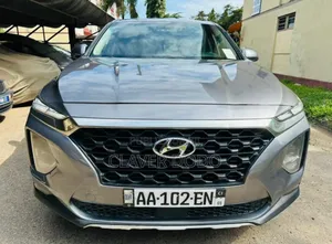Photo - Hyundai Santa Fe 2020 Gris