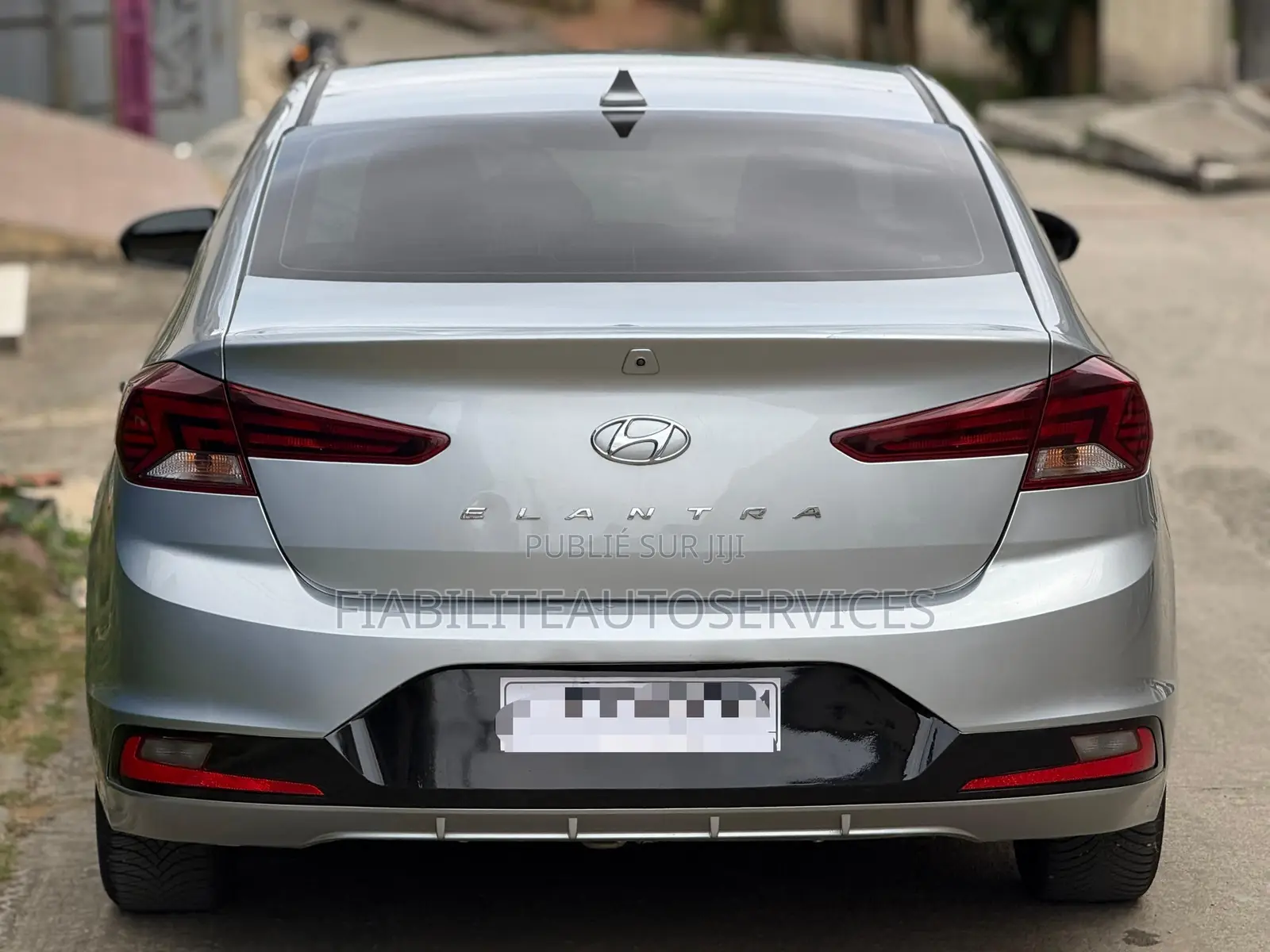 Hyundai Elantra SEL 2020 Gris