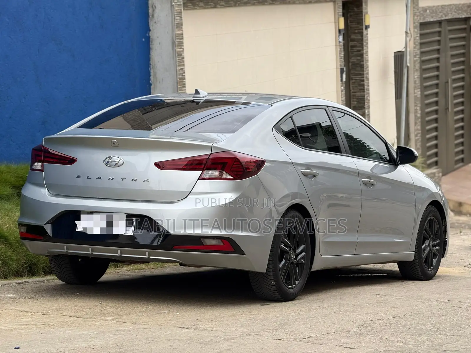 Hyundai Elantra SEL 2020 Gris