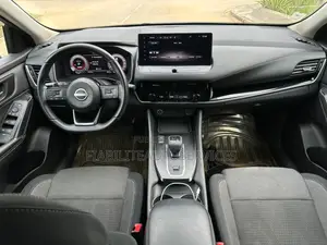 Nissan Qashqai 2024 Gris