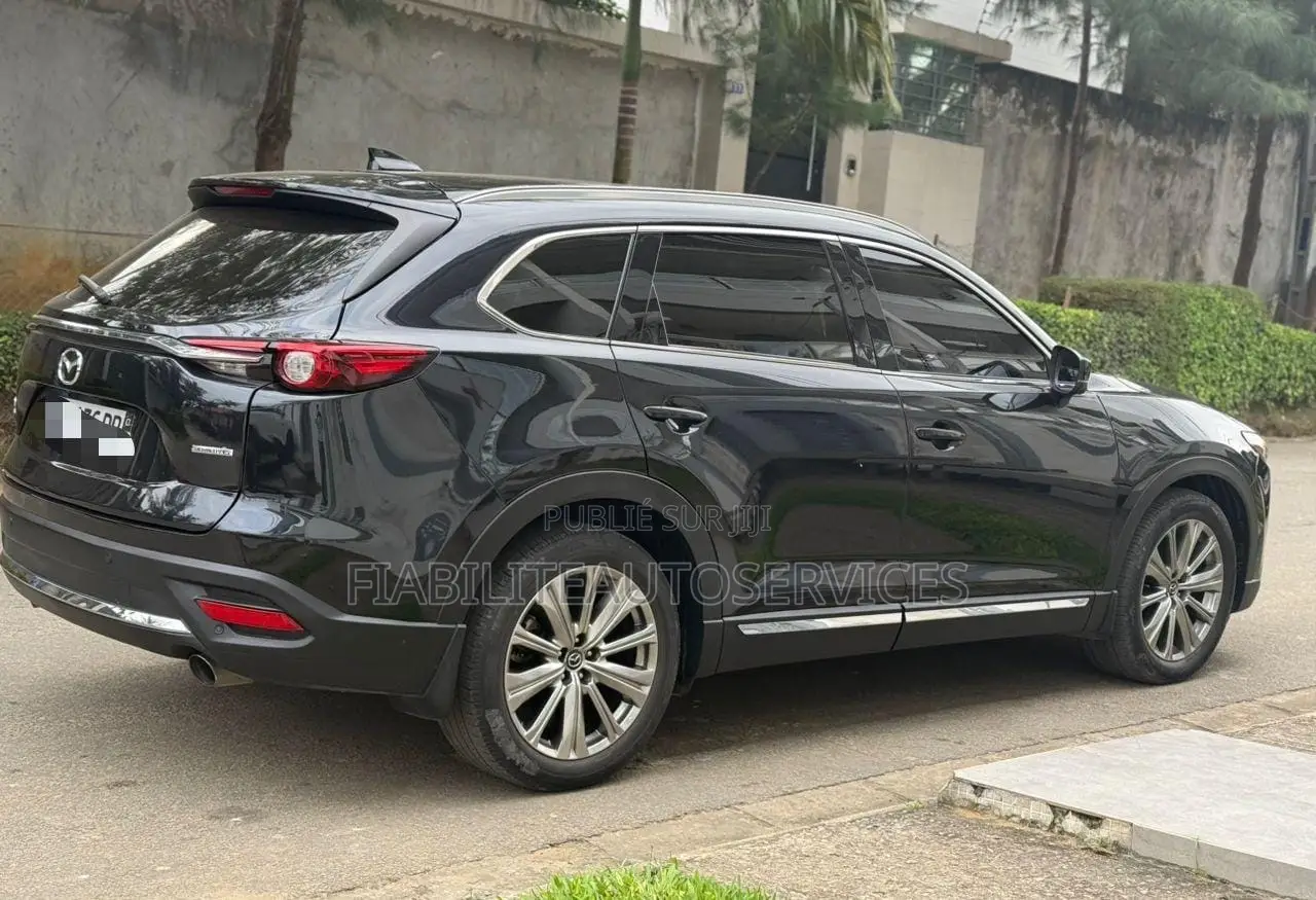 Mazda CX-9 Signature 2022 Noir Mat