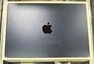 New Apple MacBook Air 2025 M4 13-Inch 16GB Apple M4 SSD 512GB