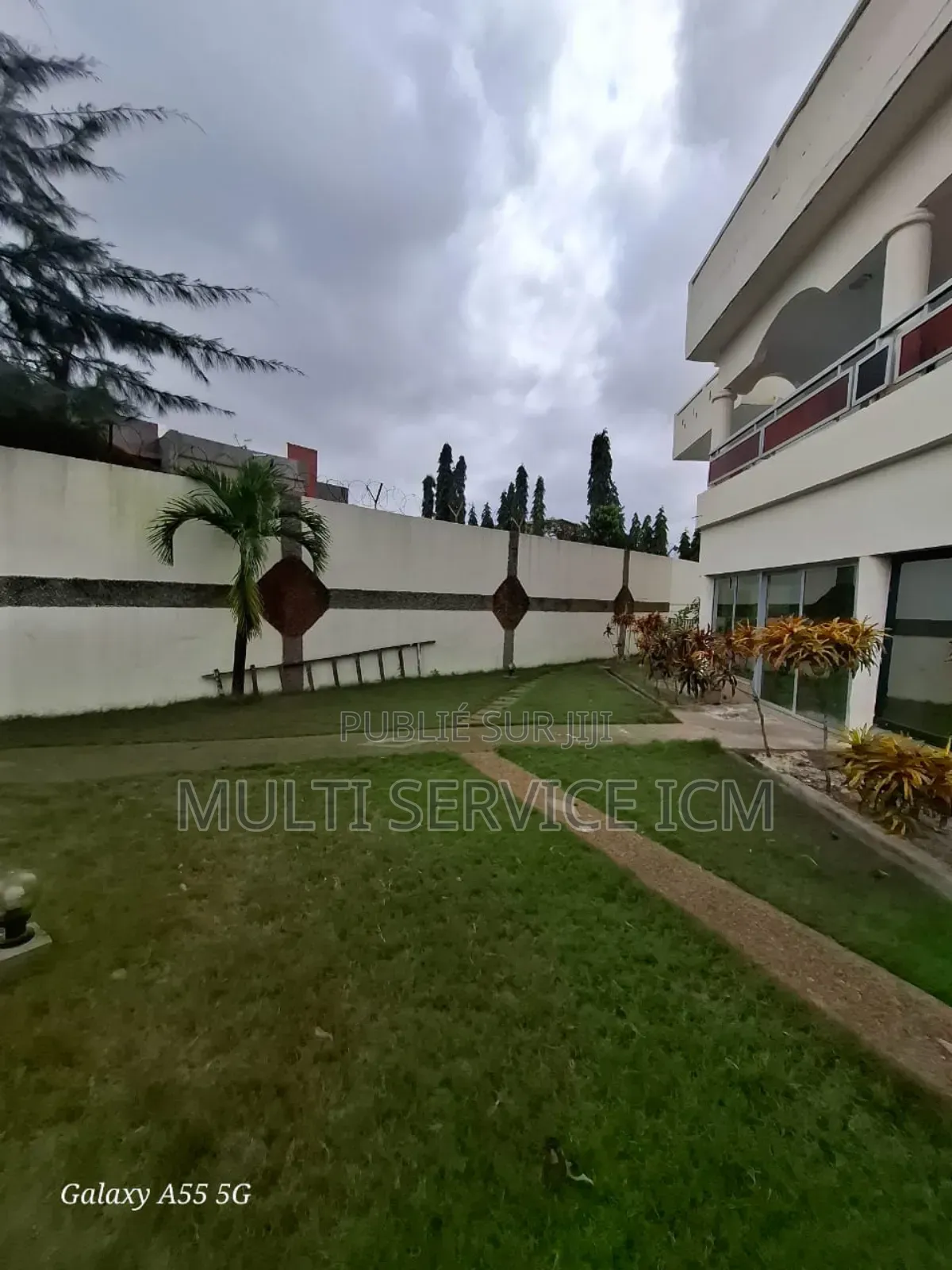 5chbre Duplex dans Ismaël Coulibaly, Cocody à Vendre