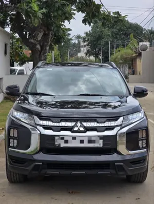 Photo - Mitsubishi RVR 2021 Black