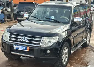 Photo - Mitsubishi Pajero 2014 Noir Mat