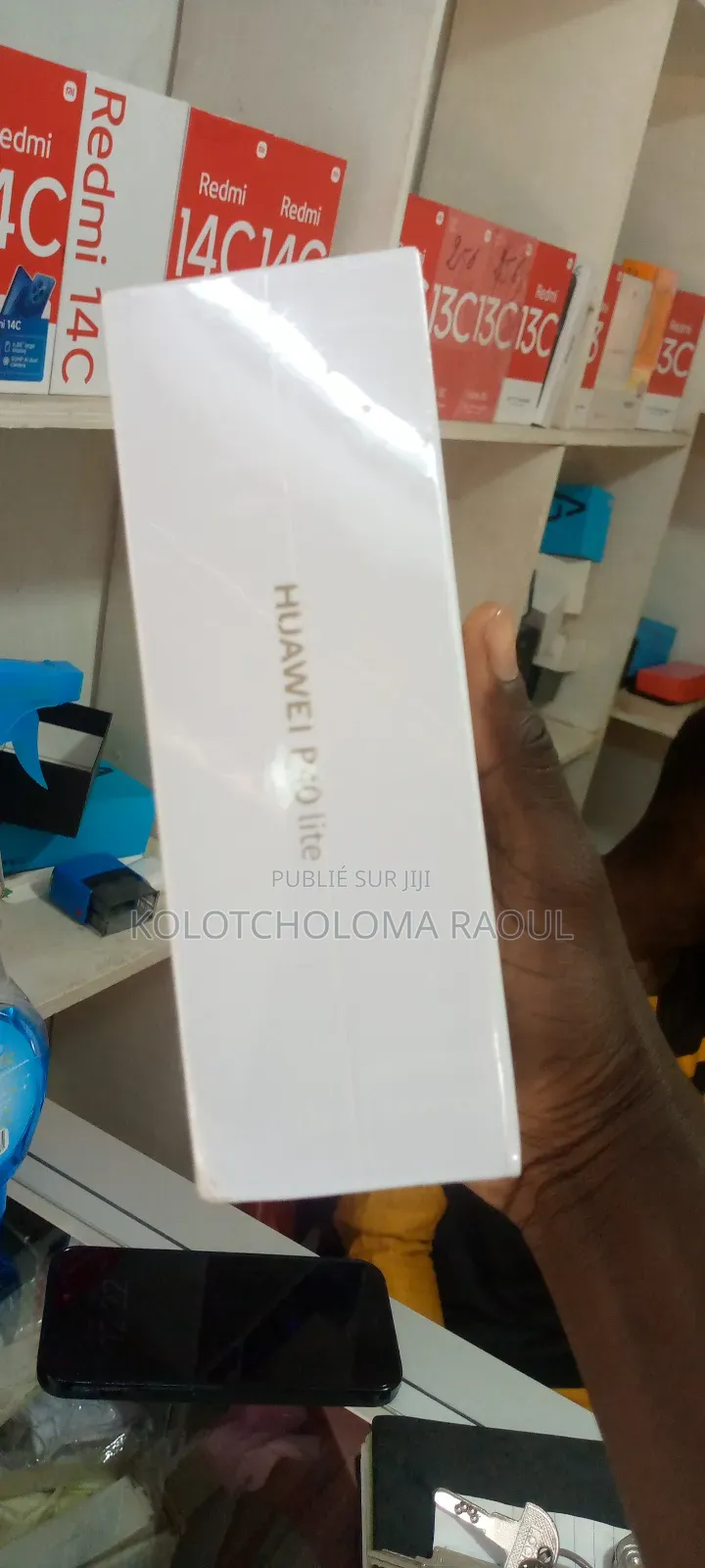 Neuf Huawei P40 Lite 128 GB Noir