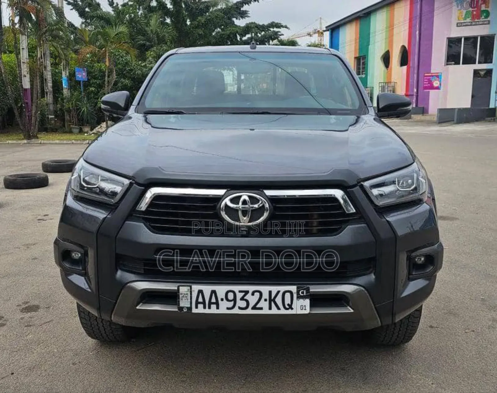 Toyota Hilux 2023 Gris
