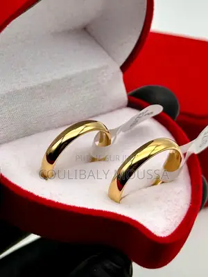 Bague De Mariage Et Fiançailles