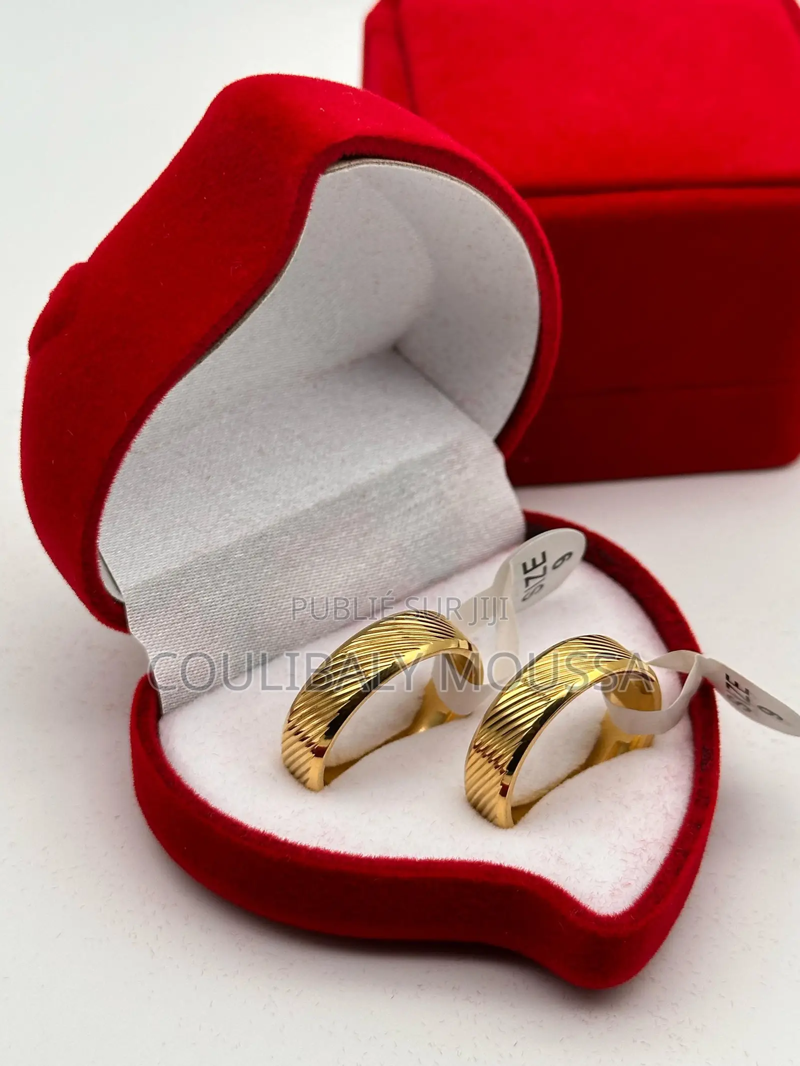 Bague De Mariage Et Fiançailles