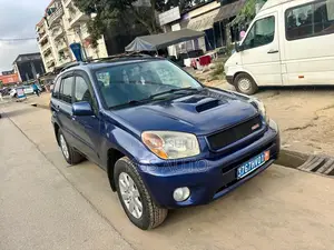 Toyota RAV4 1.8 2005 Blue
