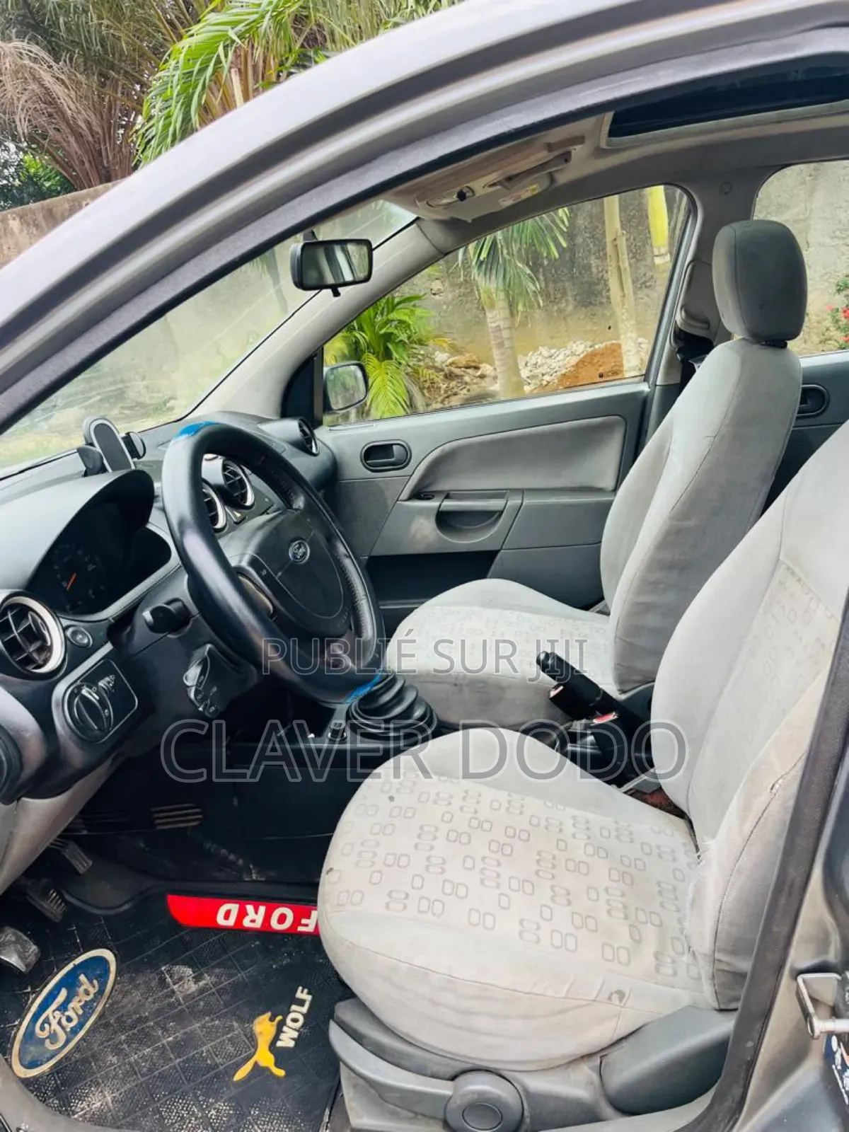 Ford Fiesta 2004 Gris