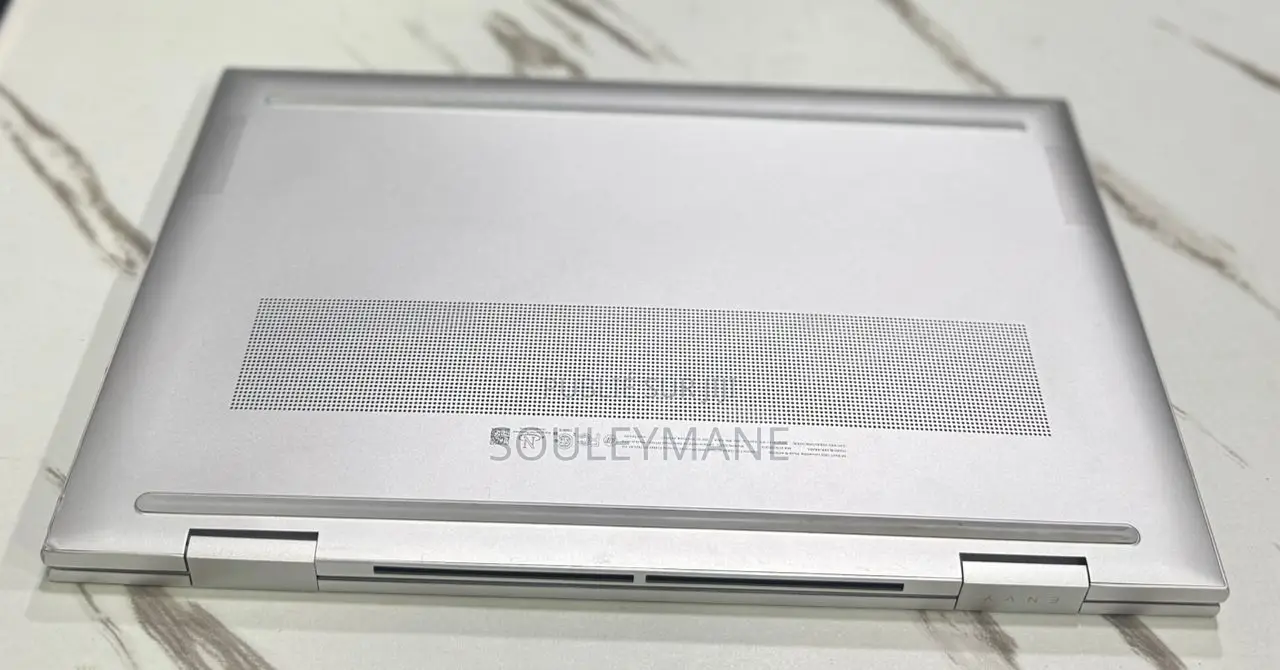 Ordinateur Portable HP Envy X360 32GB Intel Core I5 SSD 1T