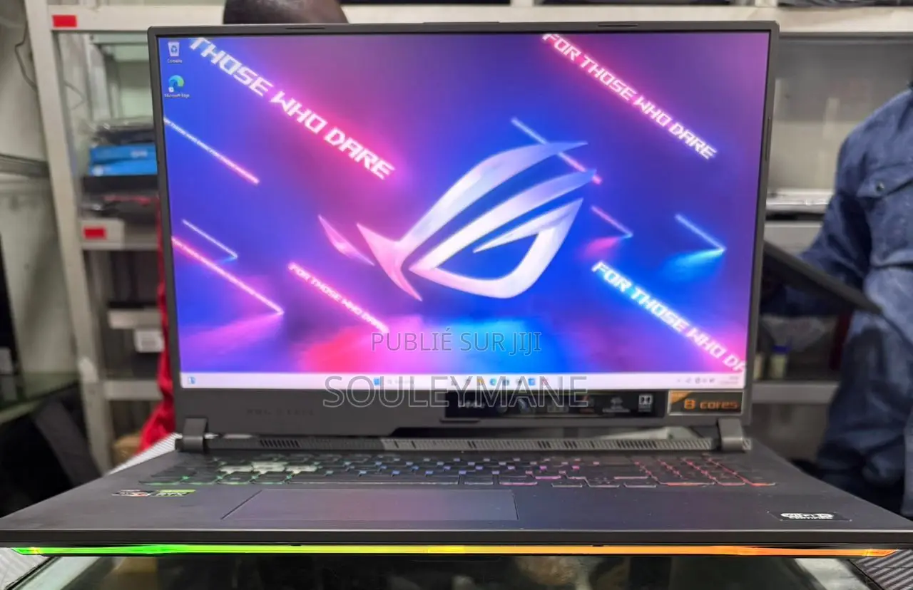 Ordinateur Portable Asus ROG Strix G731G 16GB AMD Ryzen 7 SSD 512GB