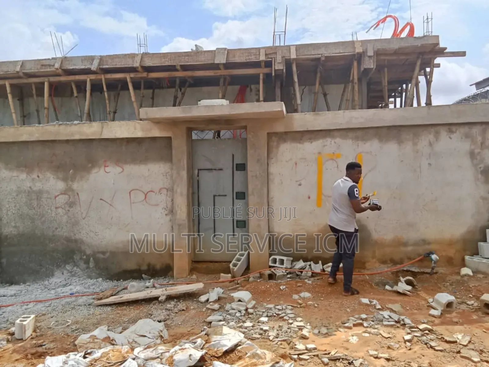 5chbre Duplex dans Ismaël Coulibaly, Bingerville à Vendre