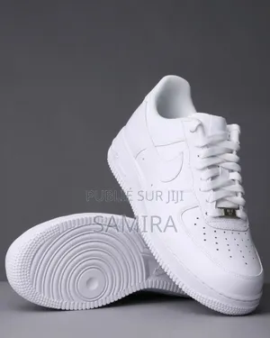 Nike Air De Couleur Blanche 