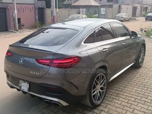 New Mercedes-Benz GLE-Class 2025 Black